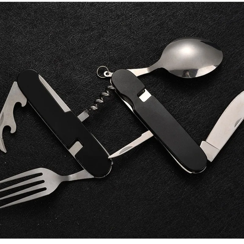 Składana zastawa stołowa 4 w 1 – Outdoor Camping Essentials recenzja i cena